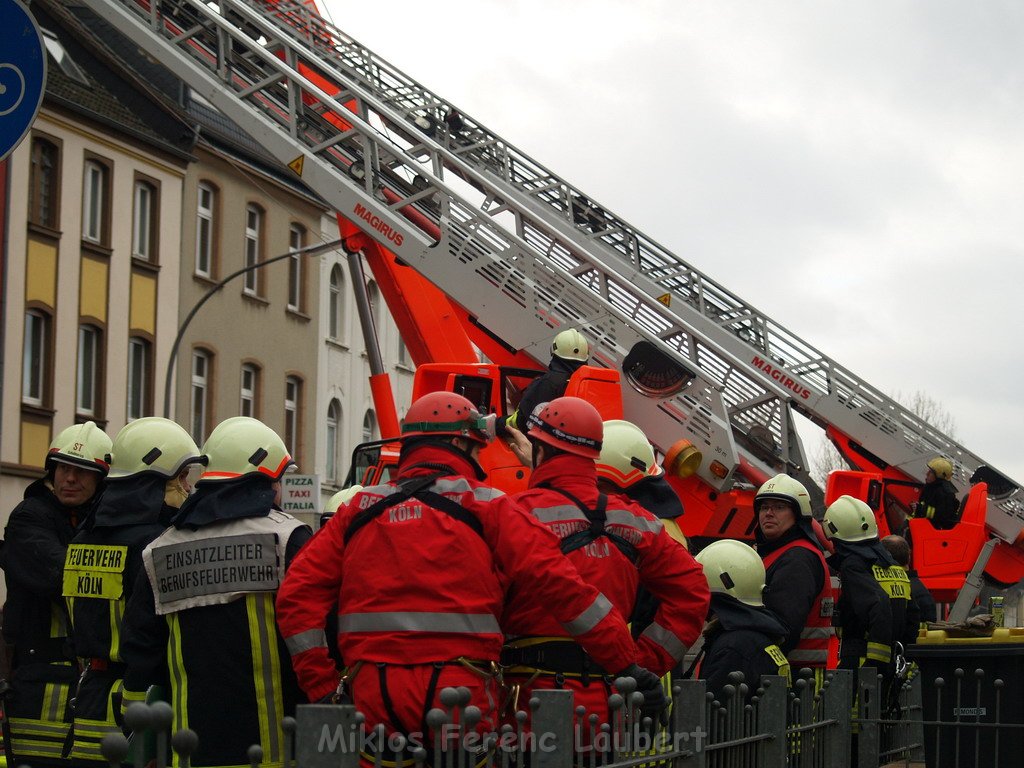 Brand Koeln Dellbrueck Bergisch Gladbacherstr   P597.JPG